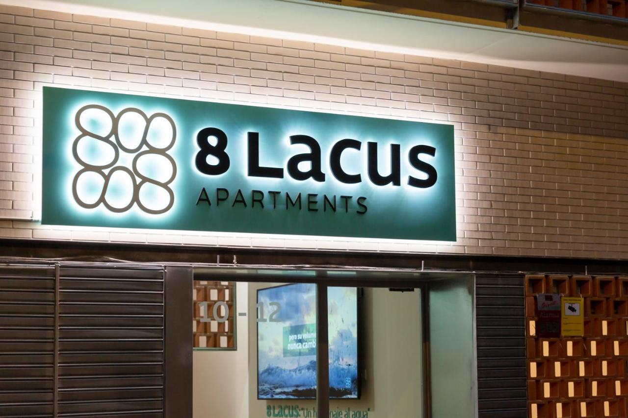 8 Lacus Baikal L'Hospitalet de Llobregat Bagian luar foto