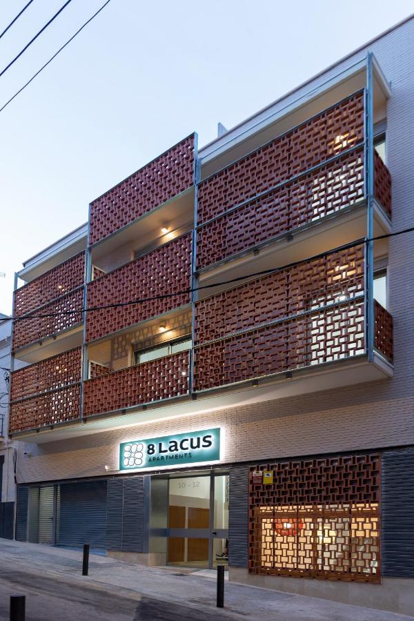 8 Lacus Baikal L'Hospitalet de Llobregat Bagian luar foto