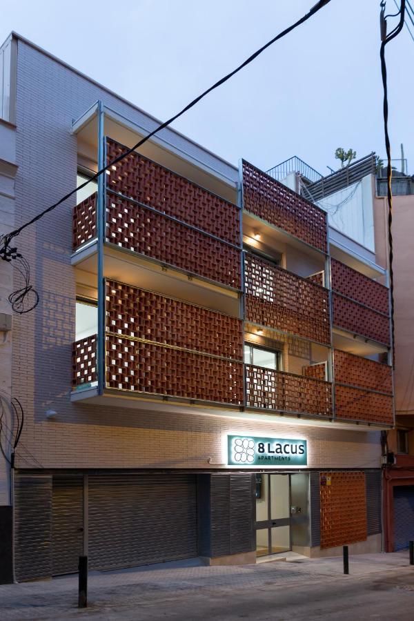 8 Lacus Baikal L'Hospitalet de Llobregat Bagian luar foto
